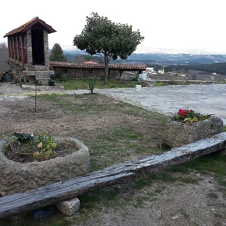 Casa De Paradussa Guest house
